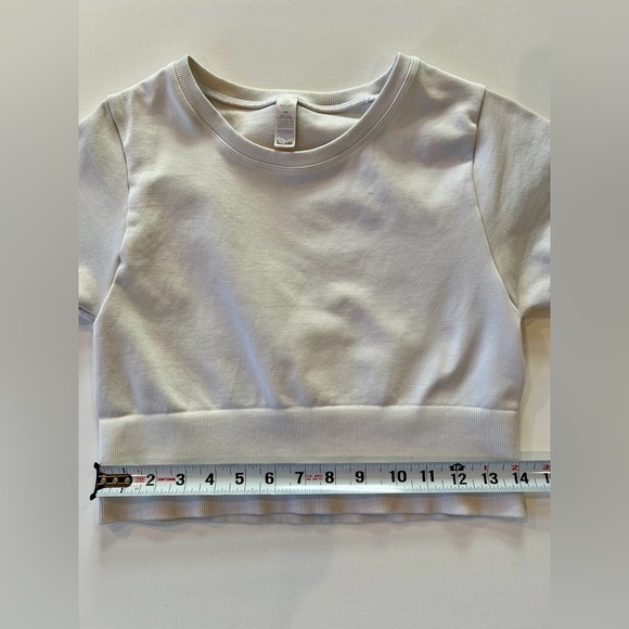 Aerie Offline Classic White Crop Top Medium Nylon Blend Workout Gym Shirt - Picture 4 of 11